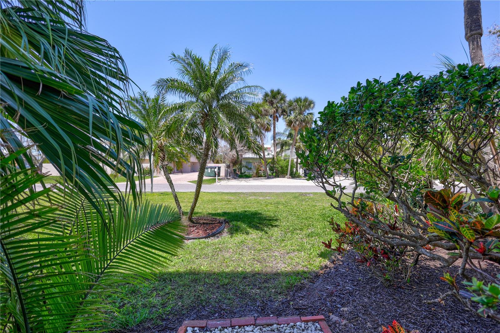 845 BENJAMIN FRANKLIN DR #106