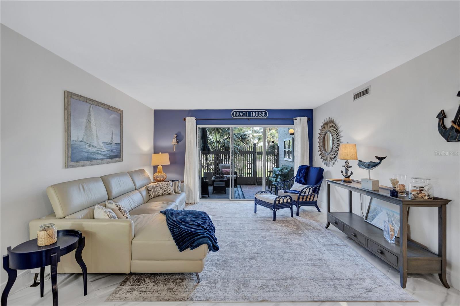 845 BENJAMIN FRANKLIN DR #106