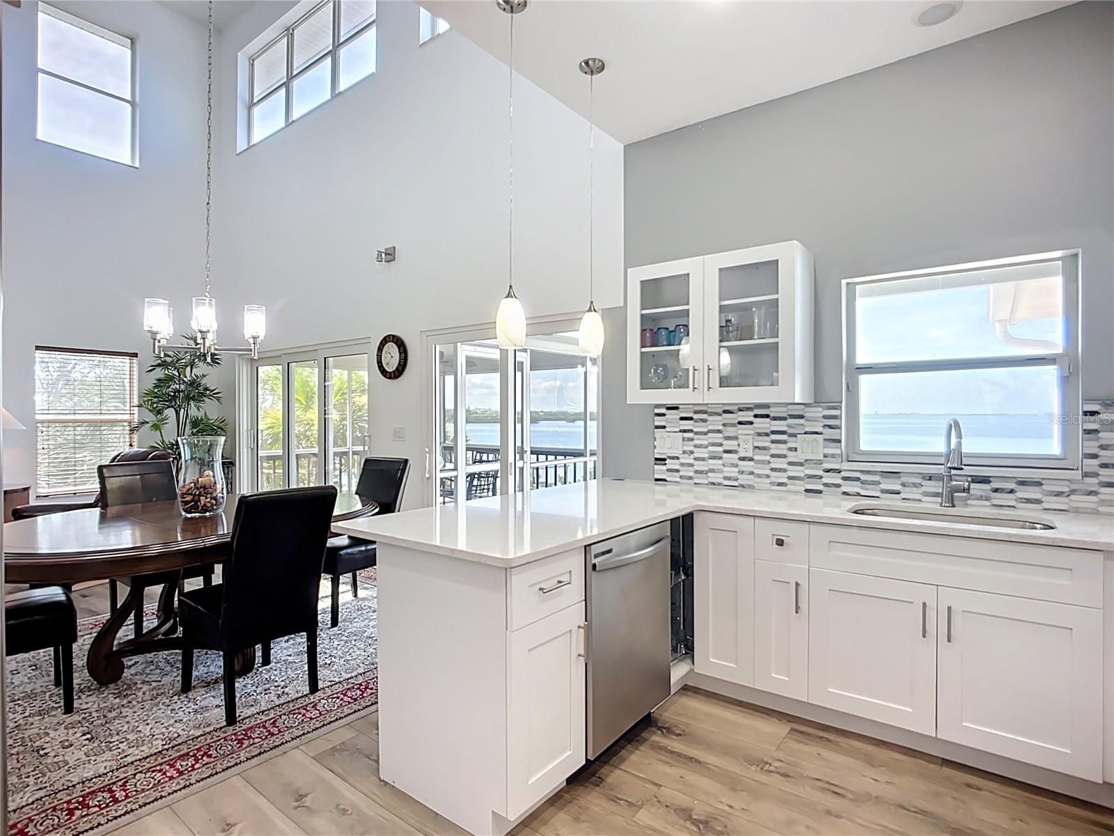 2424 BAY DR #2424/2426