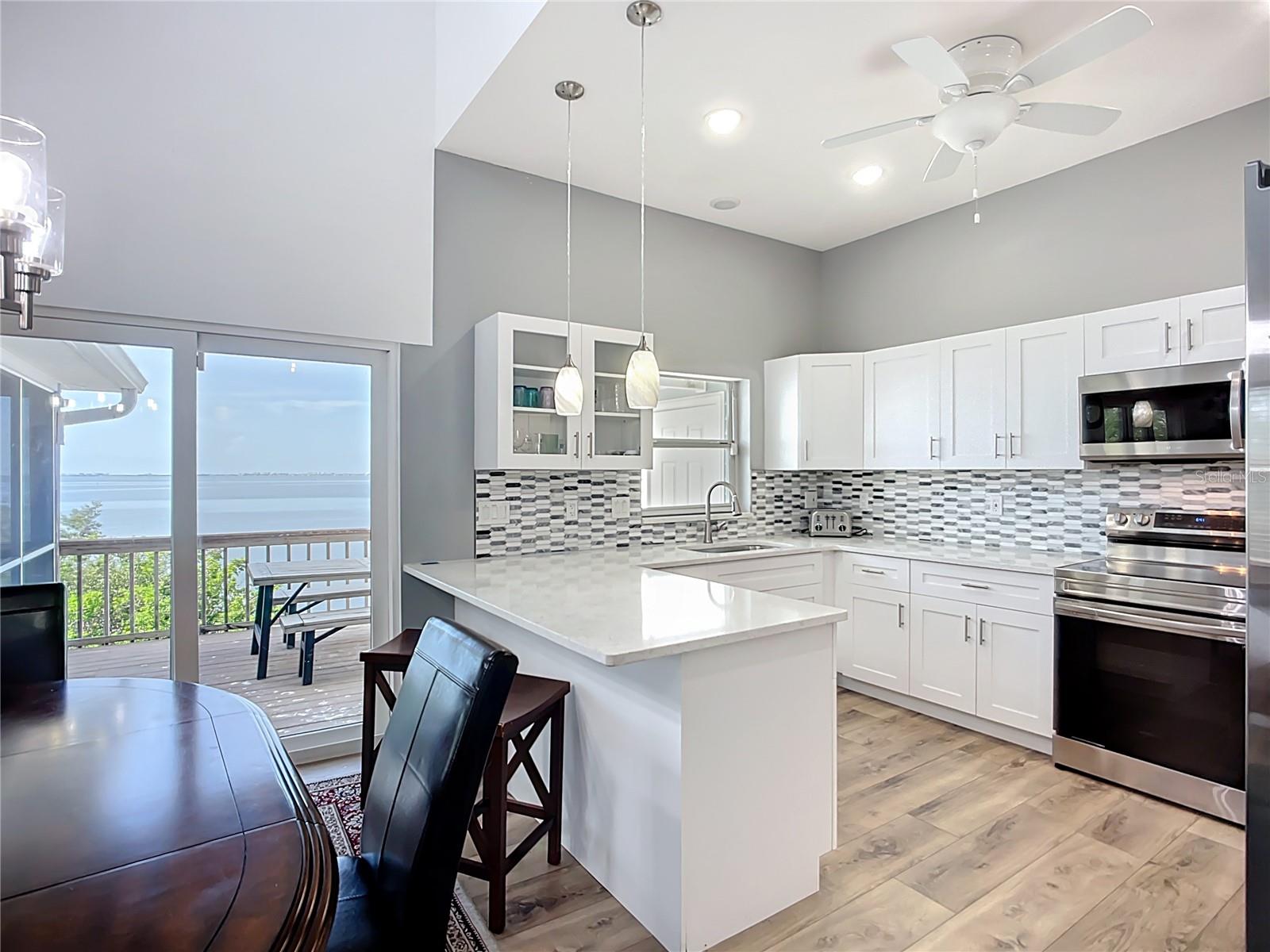 2424 BAY DR #2424/2426