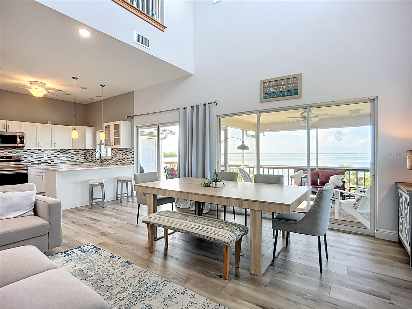 2424 BAY DR #2424/2426