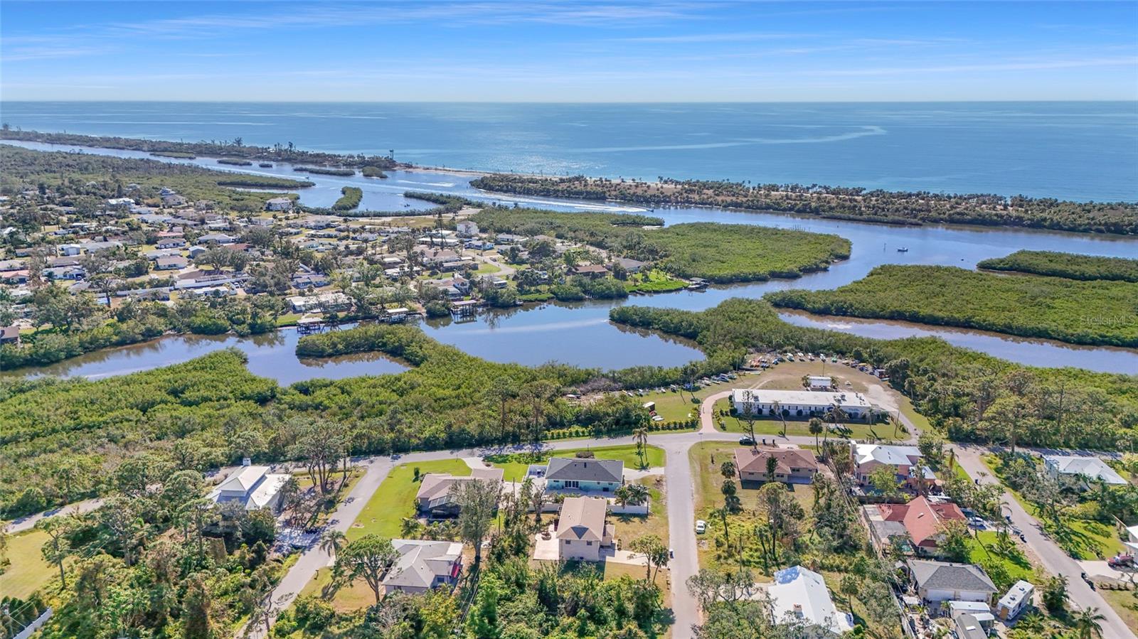 4440 YACHT CLUB DR