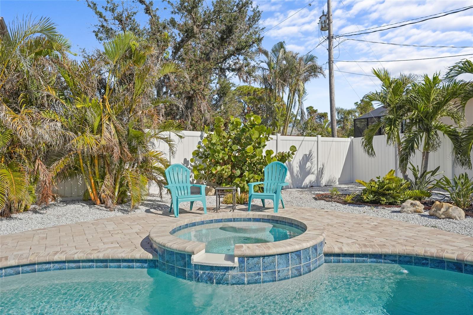 4440 YACHT CLUB DR