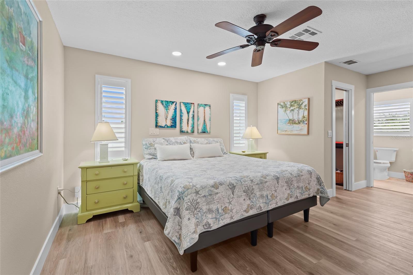 4440 YACHT CLUB DR