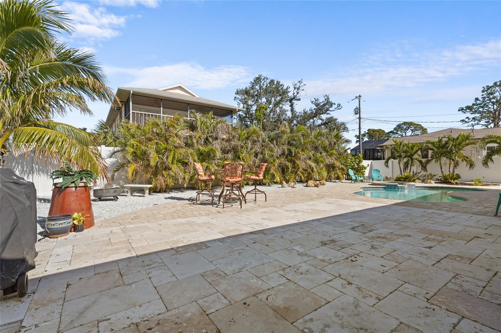 4440 YACHT CLUB DR