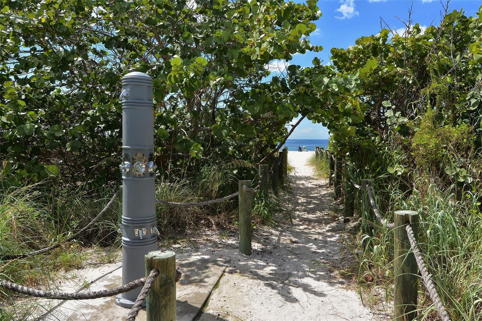 75 INLETS BLVD #75
