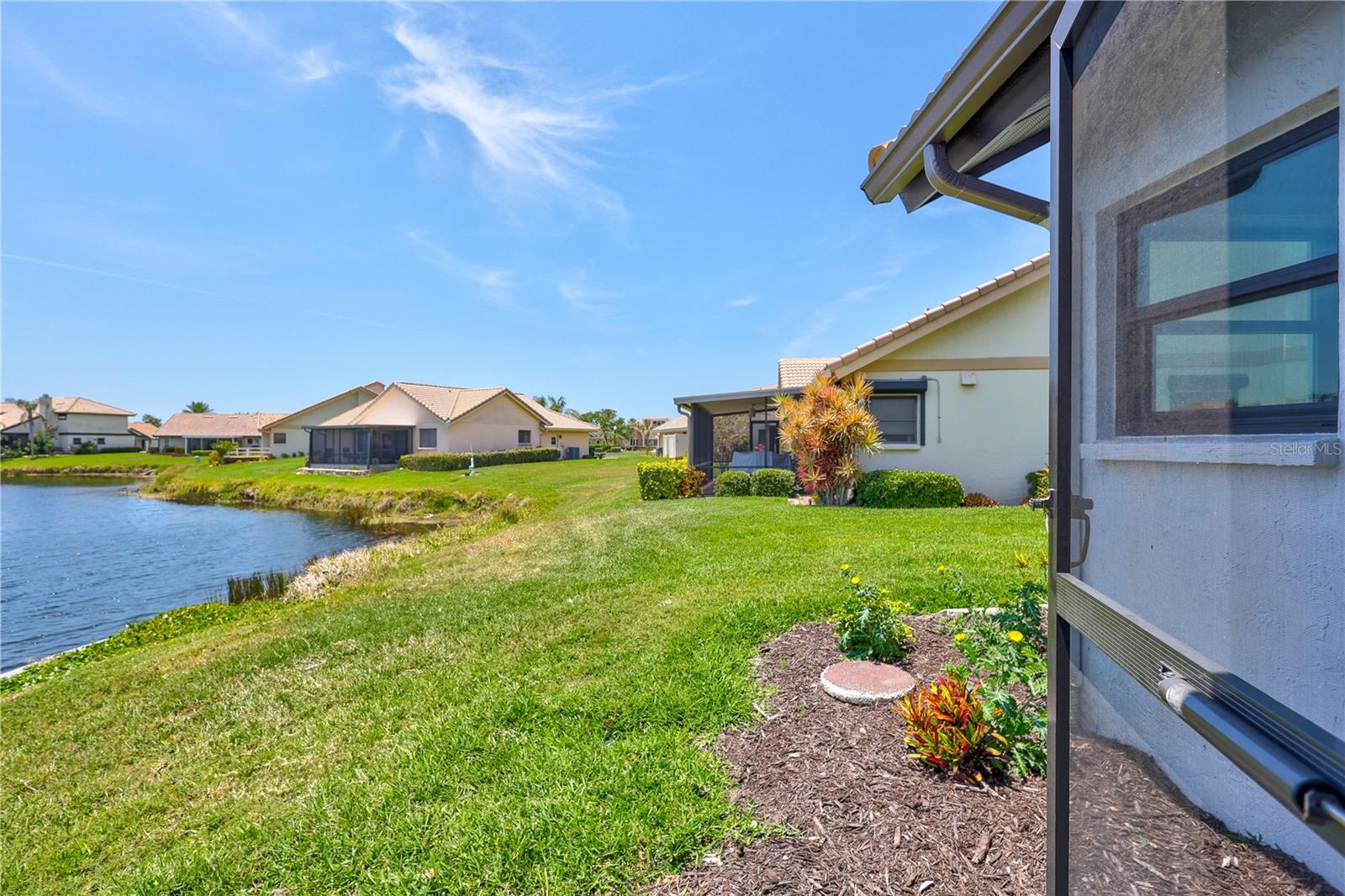 75 INLETS BLVD #75