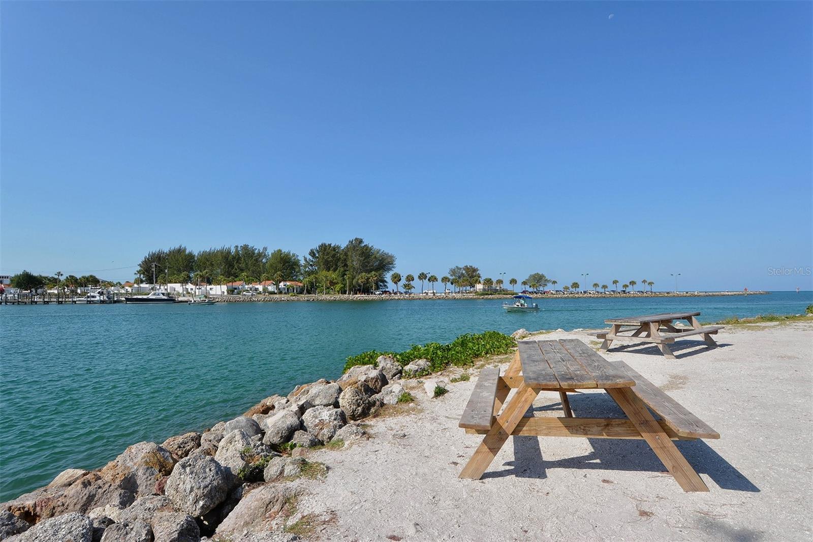 75 INLETS BLVD #75