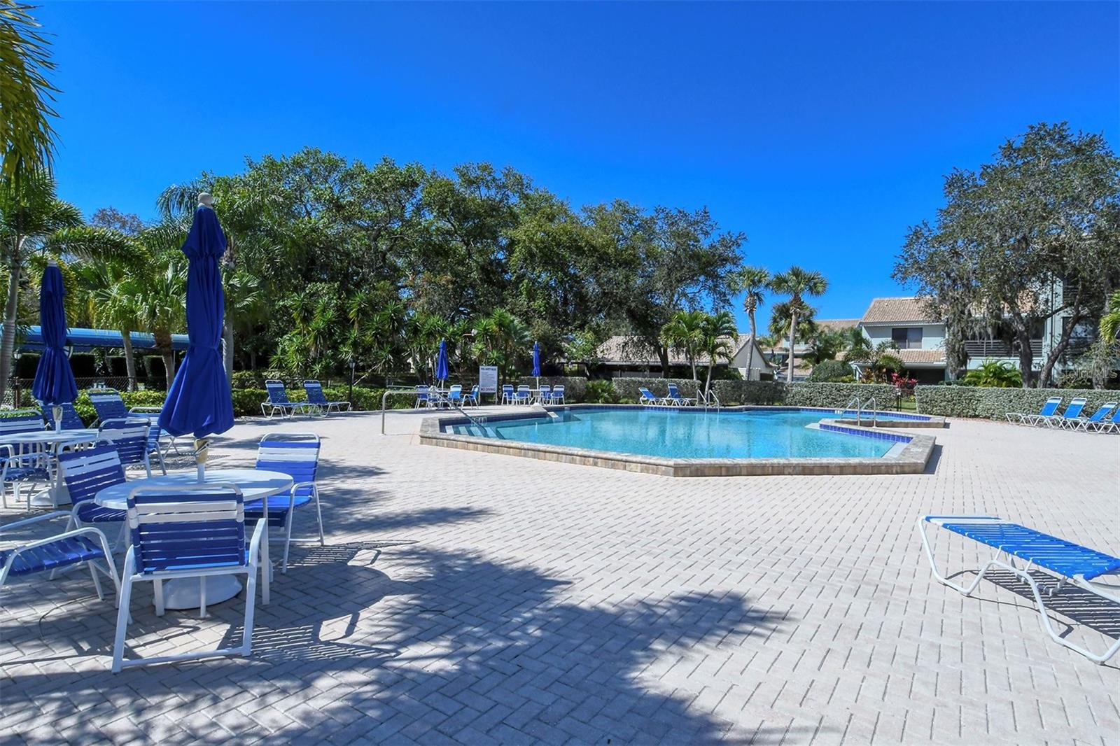 75 INLETS BLVD #75