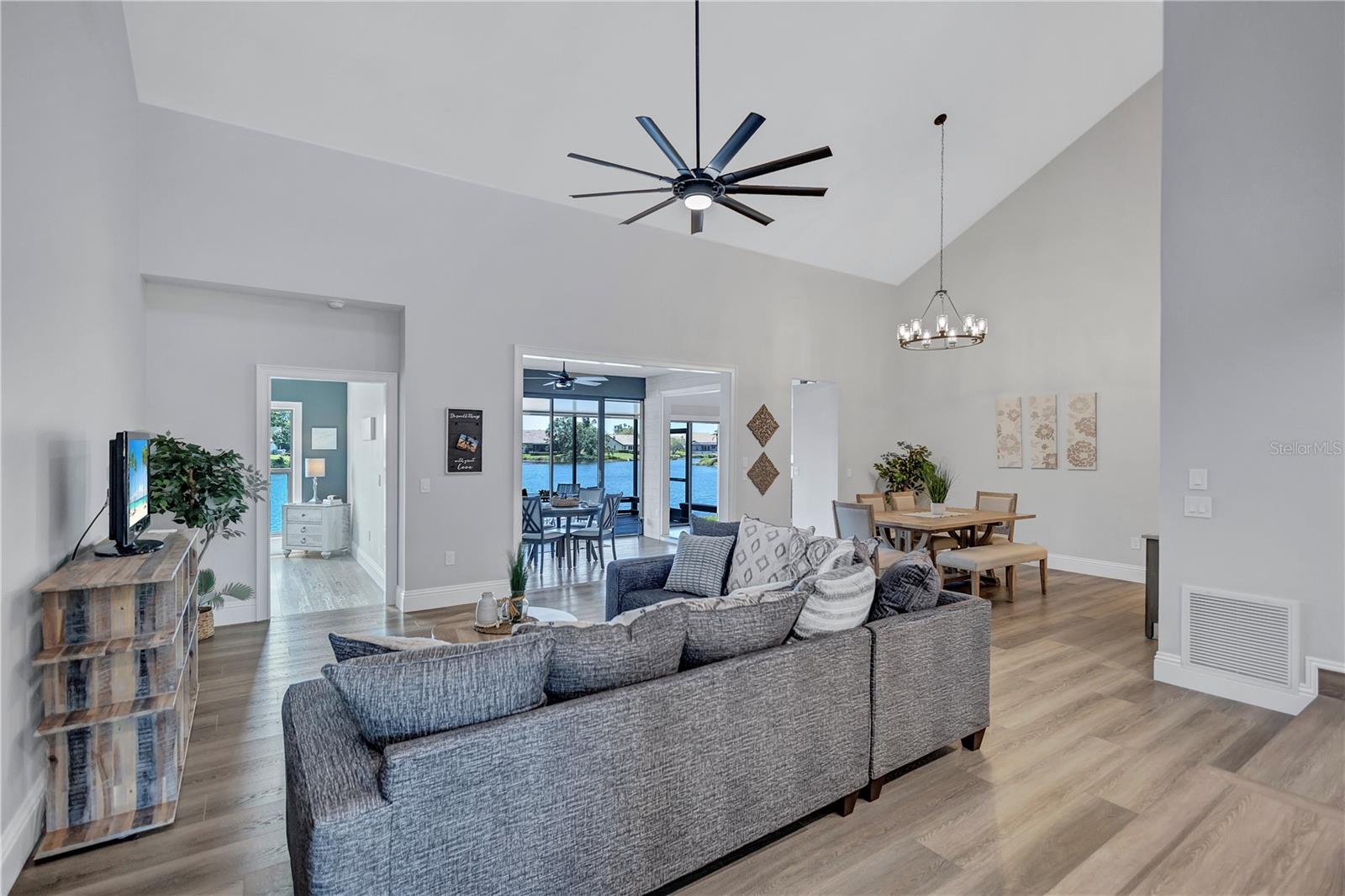 75 INLETS BLVD #75