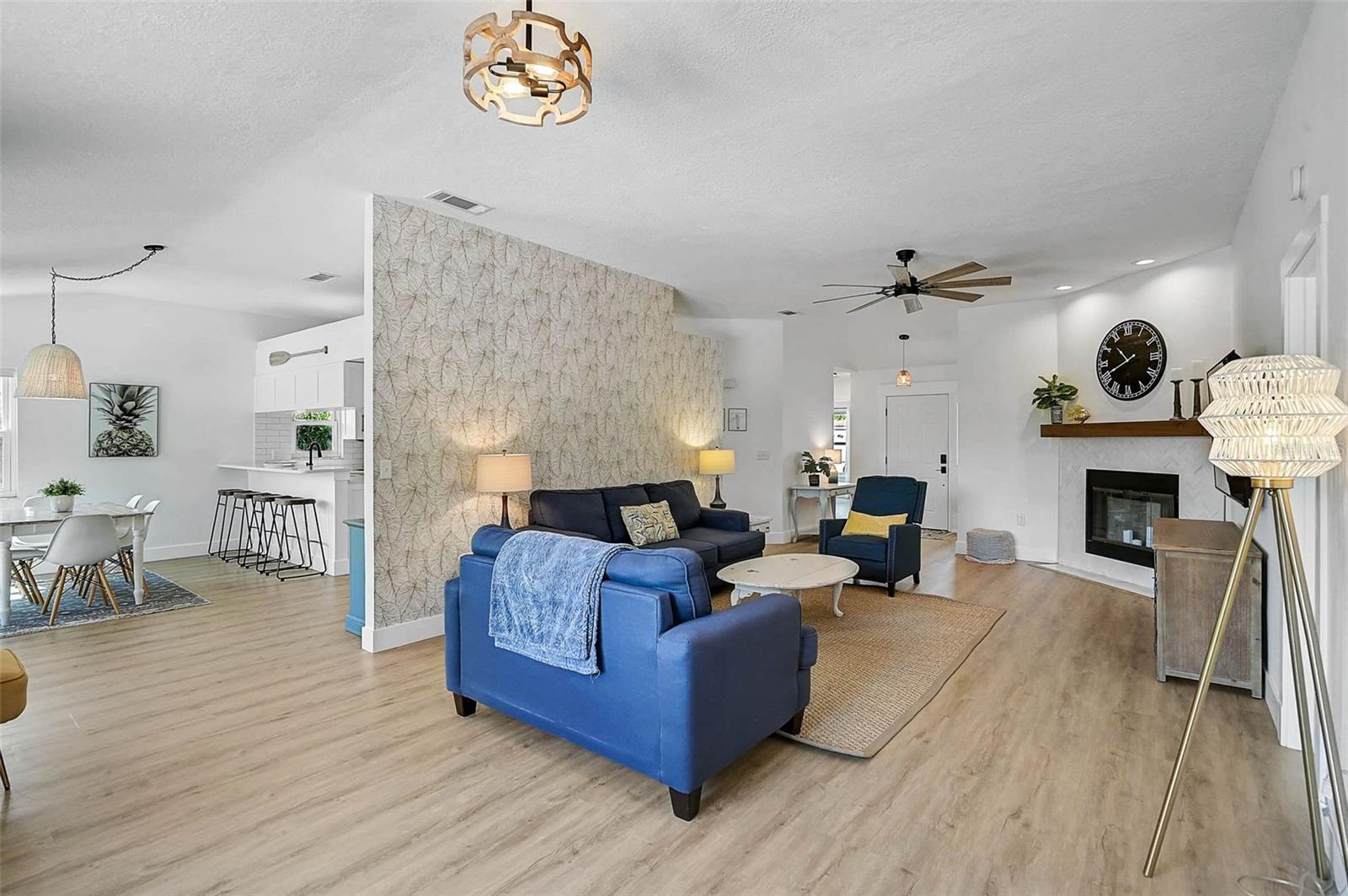 6924 34TH AVE W
