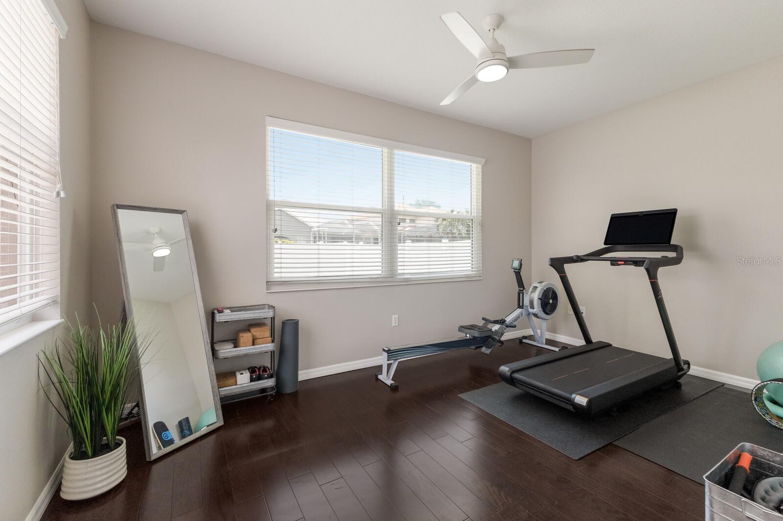 6523 BLUE GROSBEAK CIR