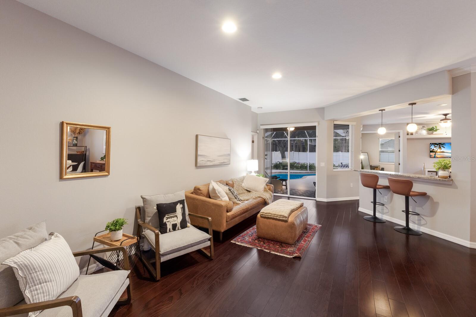 6523 BLUE GROSBEAK CIR