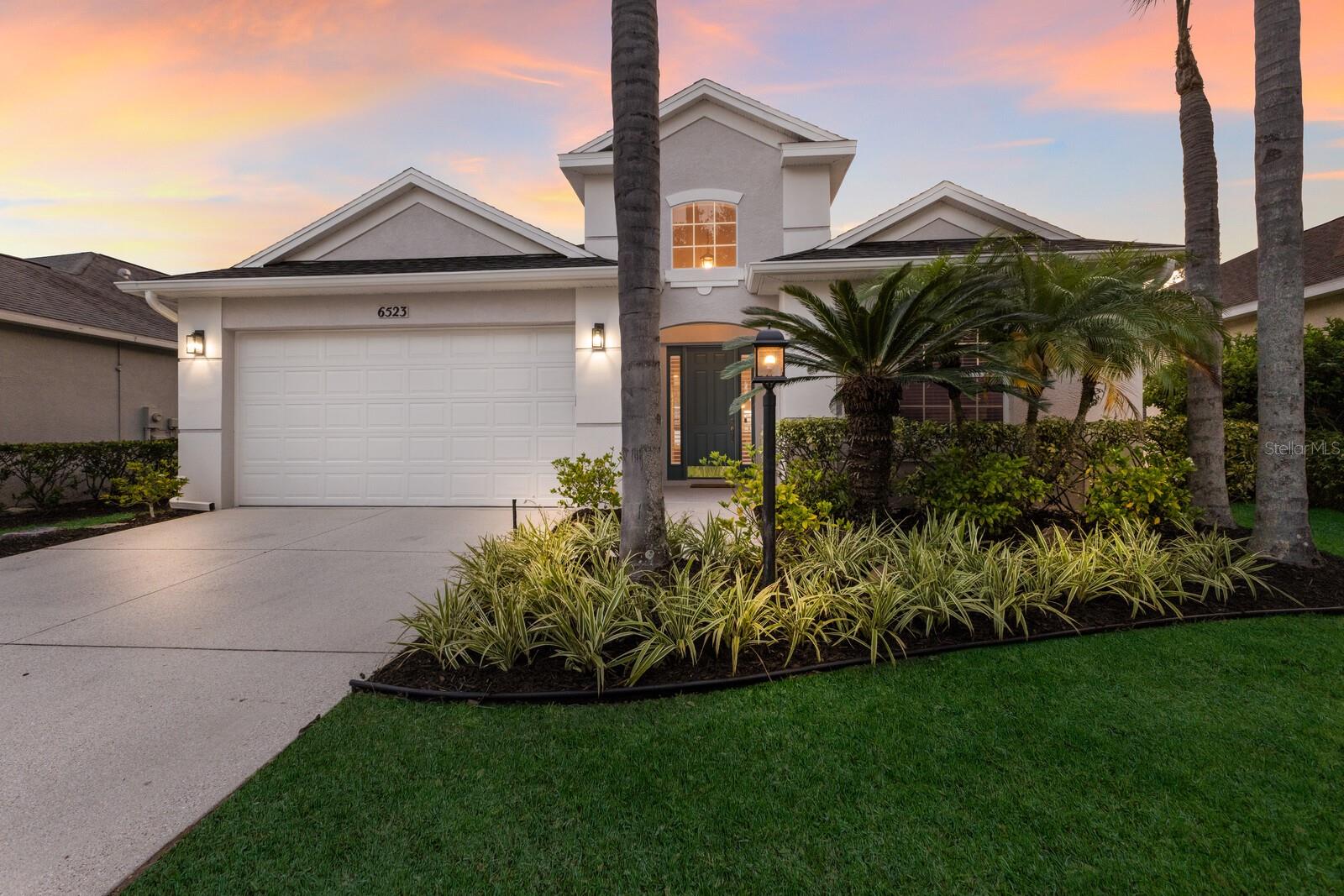 6523 BLUE GROSBEAK CIR