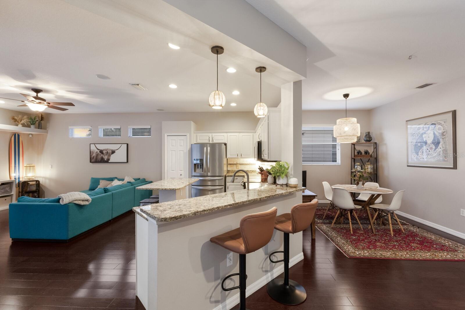 6523 BLUE GROSBEAK CIR