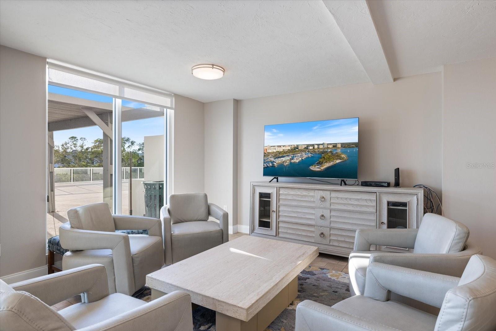 101 S GULFSTREAM AVE #11C