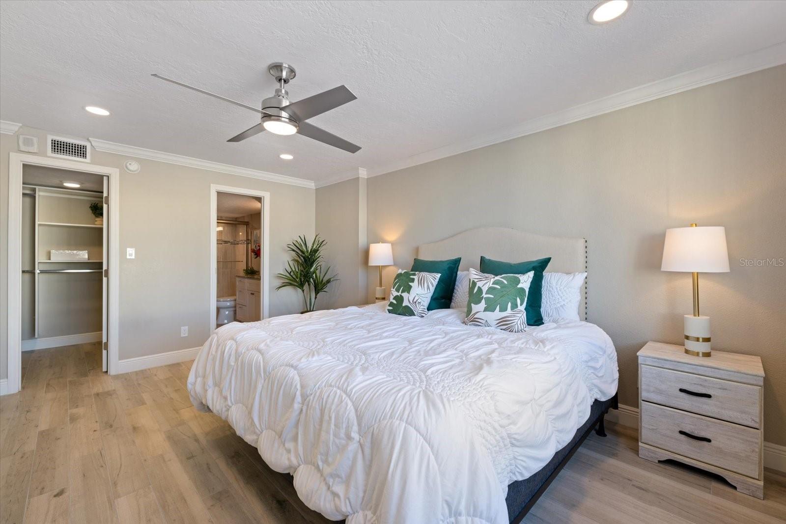 101 S GULFSTREAM AVE #11C