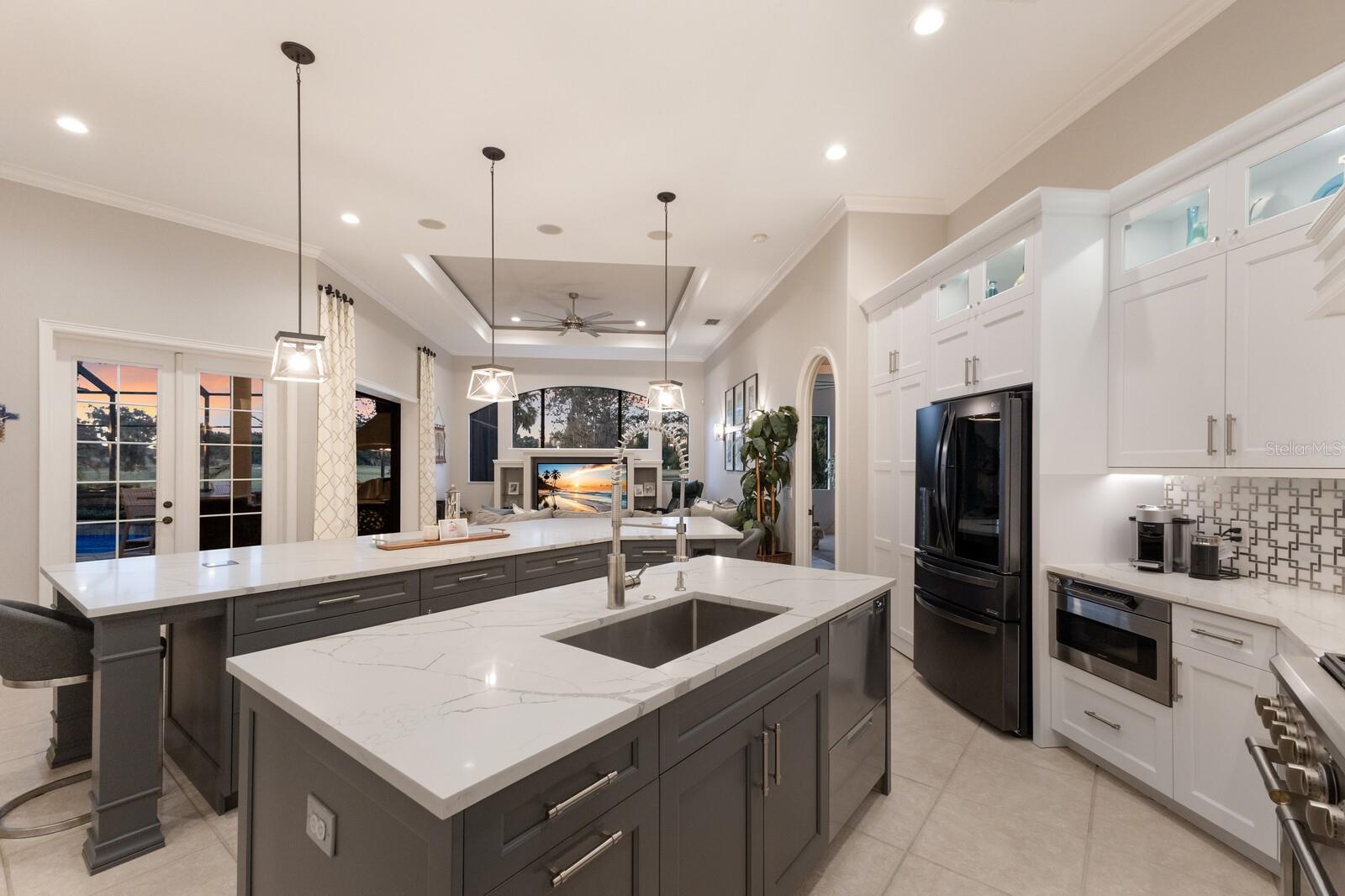 2301 LITTLE COUNTRY RD