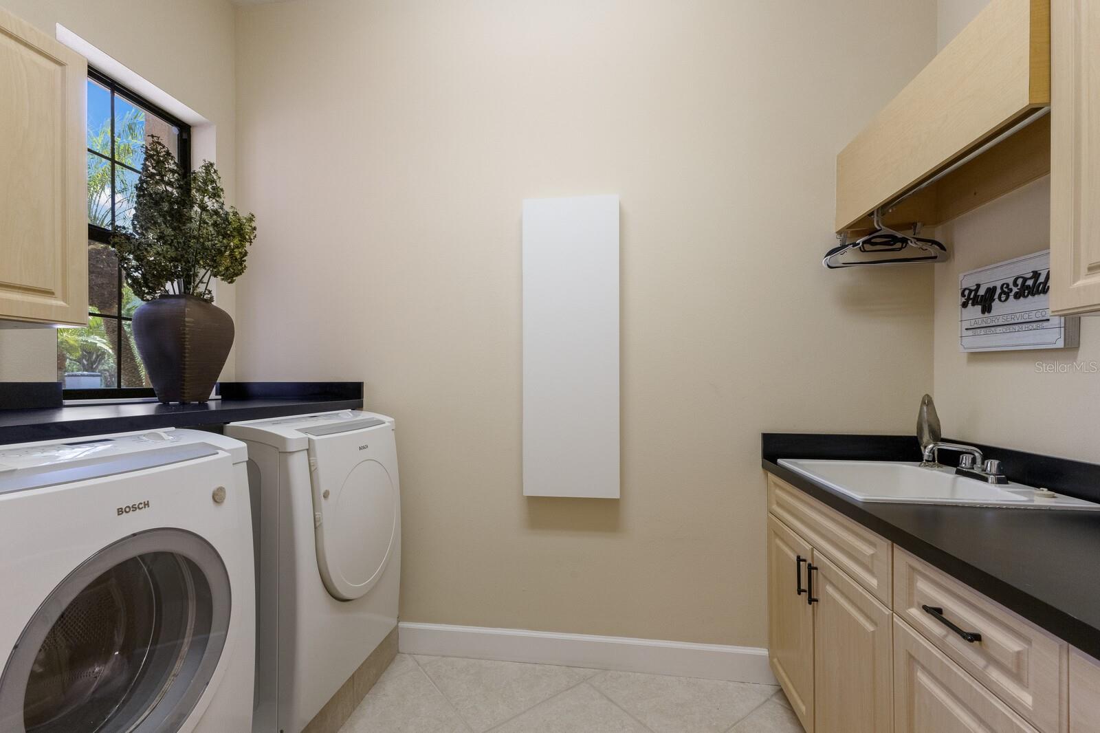 2301 LITTLE COUNTRY RD