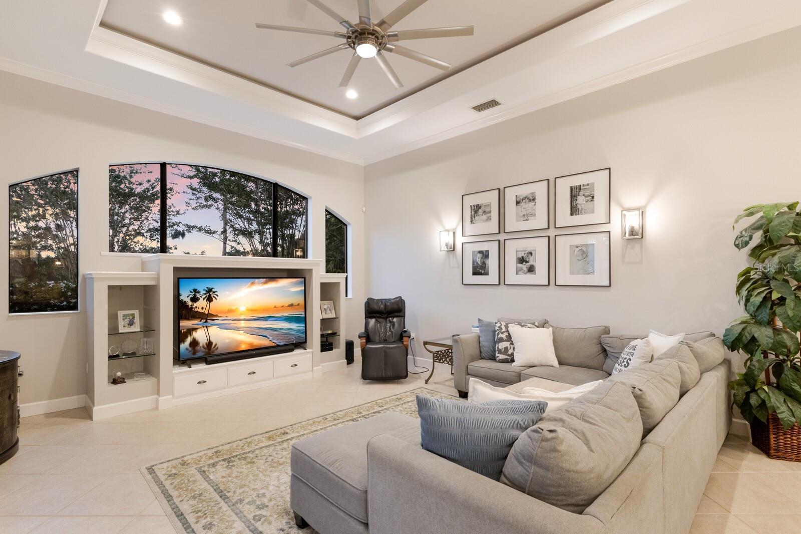 2301 LITTLE COUNTRY RD