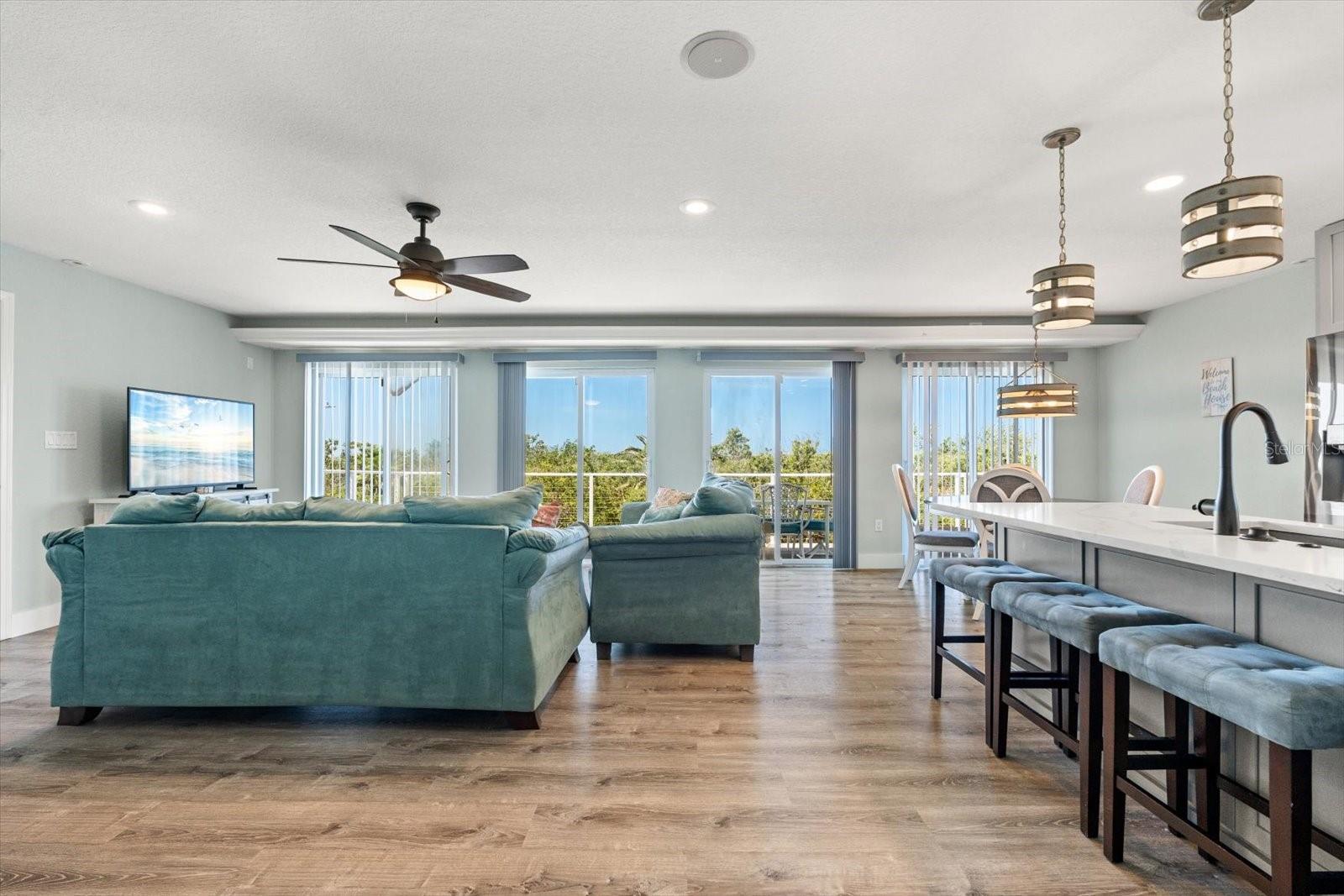 4717 LEMON BAY DR