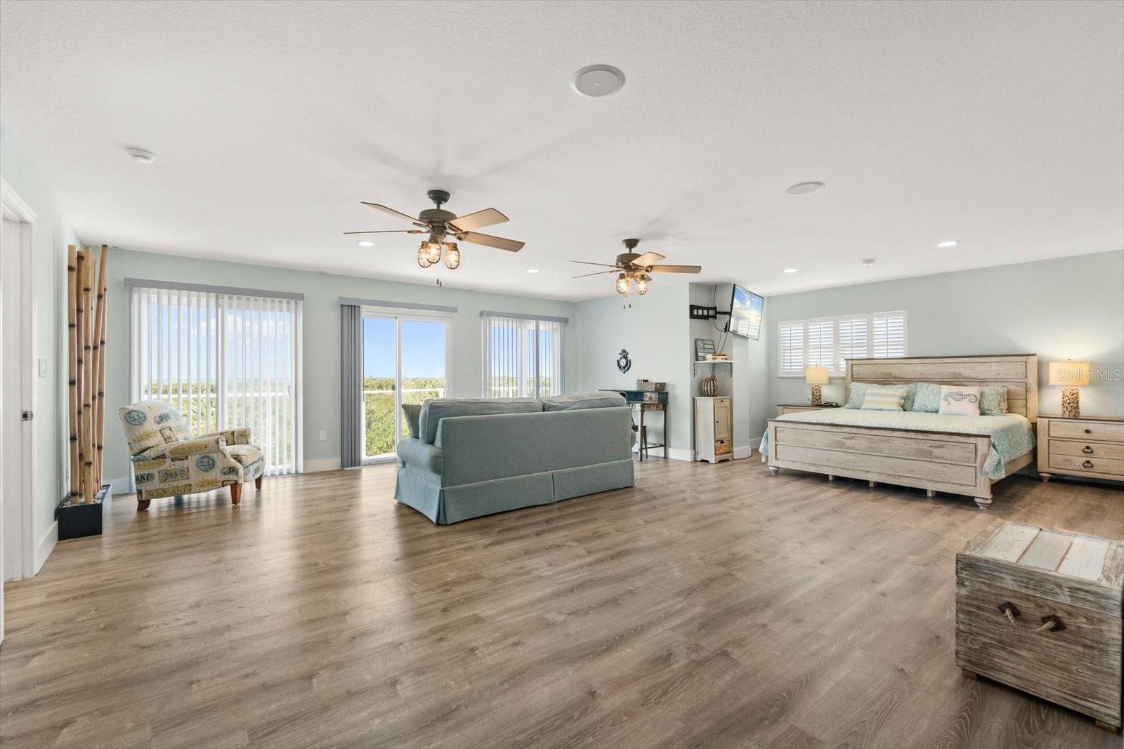 4717 LEMON BAY DR