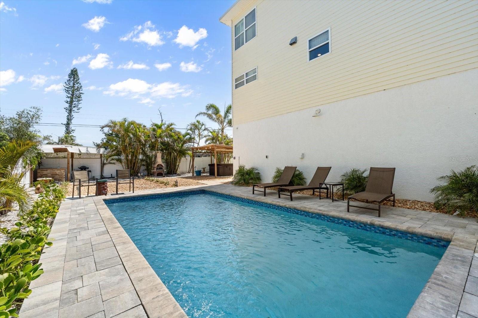 4717 LEMON BAY DR