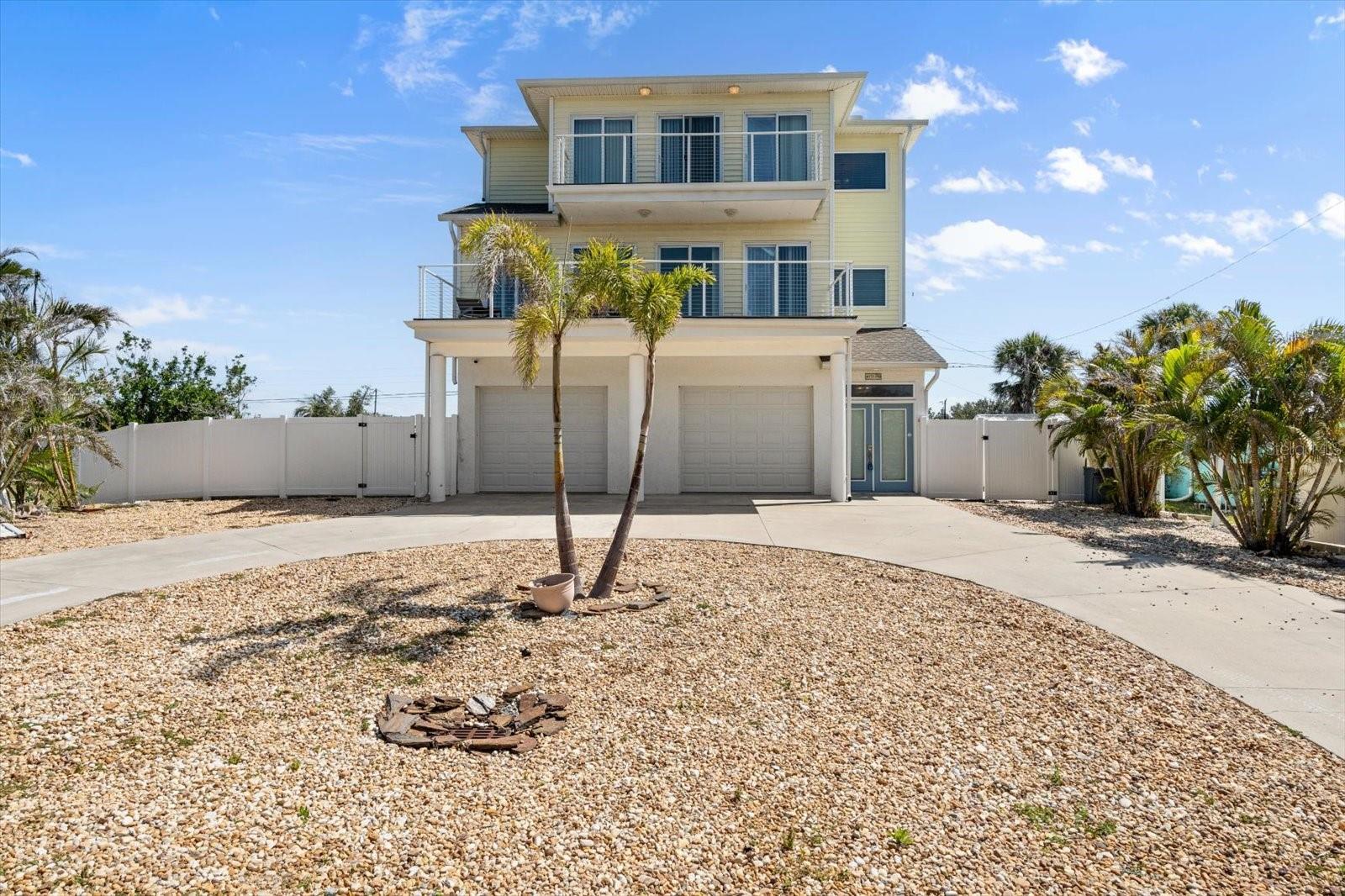 4717 LEMON BAY DR