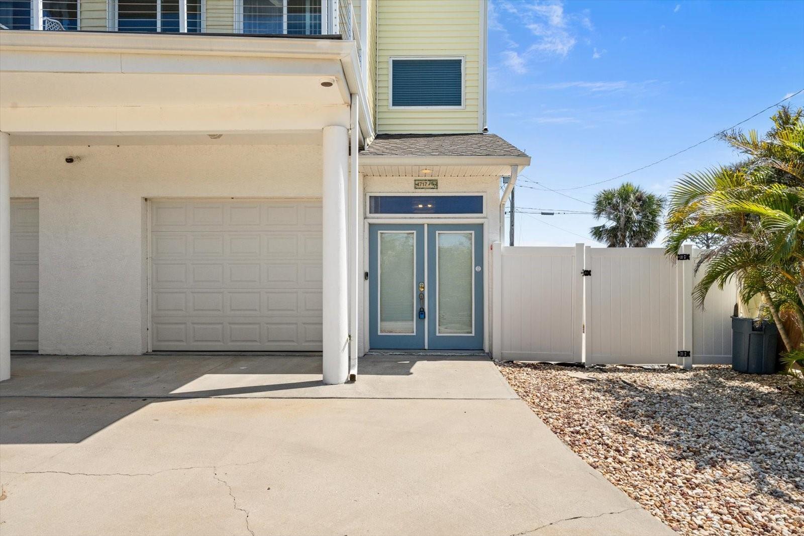 4717 LEMON BAY DR