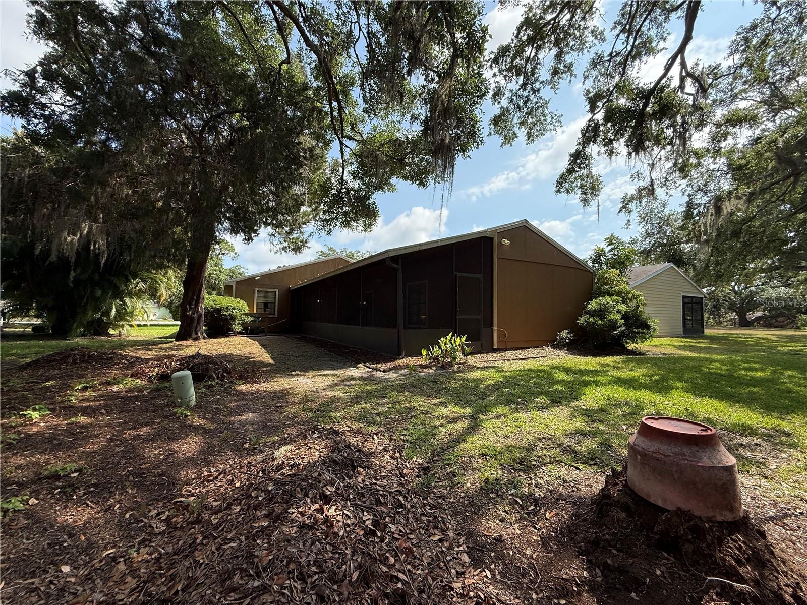 3957 BEARDED OAKS CT