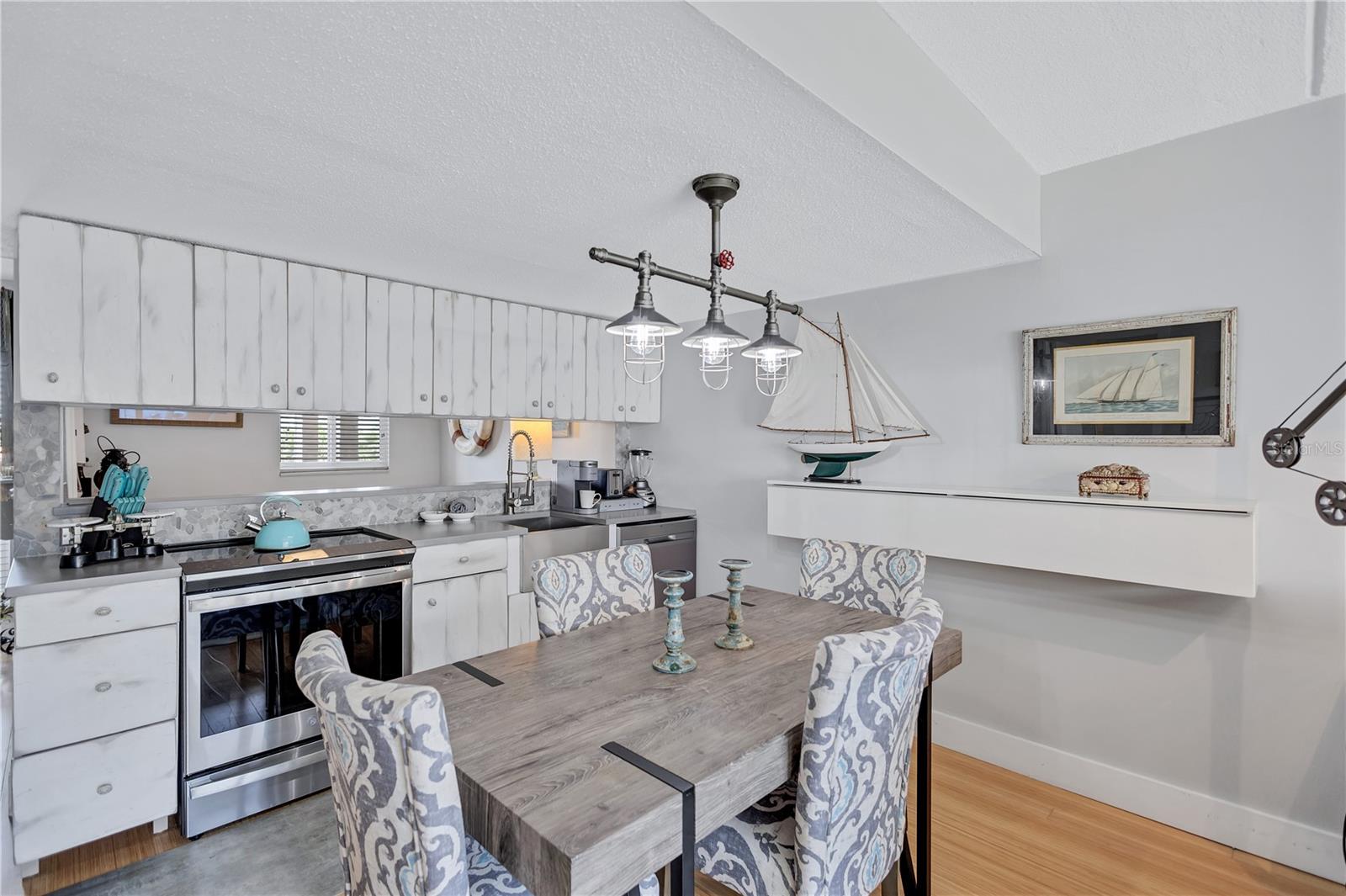 845 BENJAMIN FRANKLIN DR #302