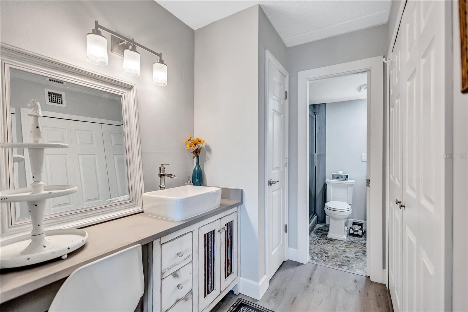 845 BENJAMIN FRANKLIN DR #302