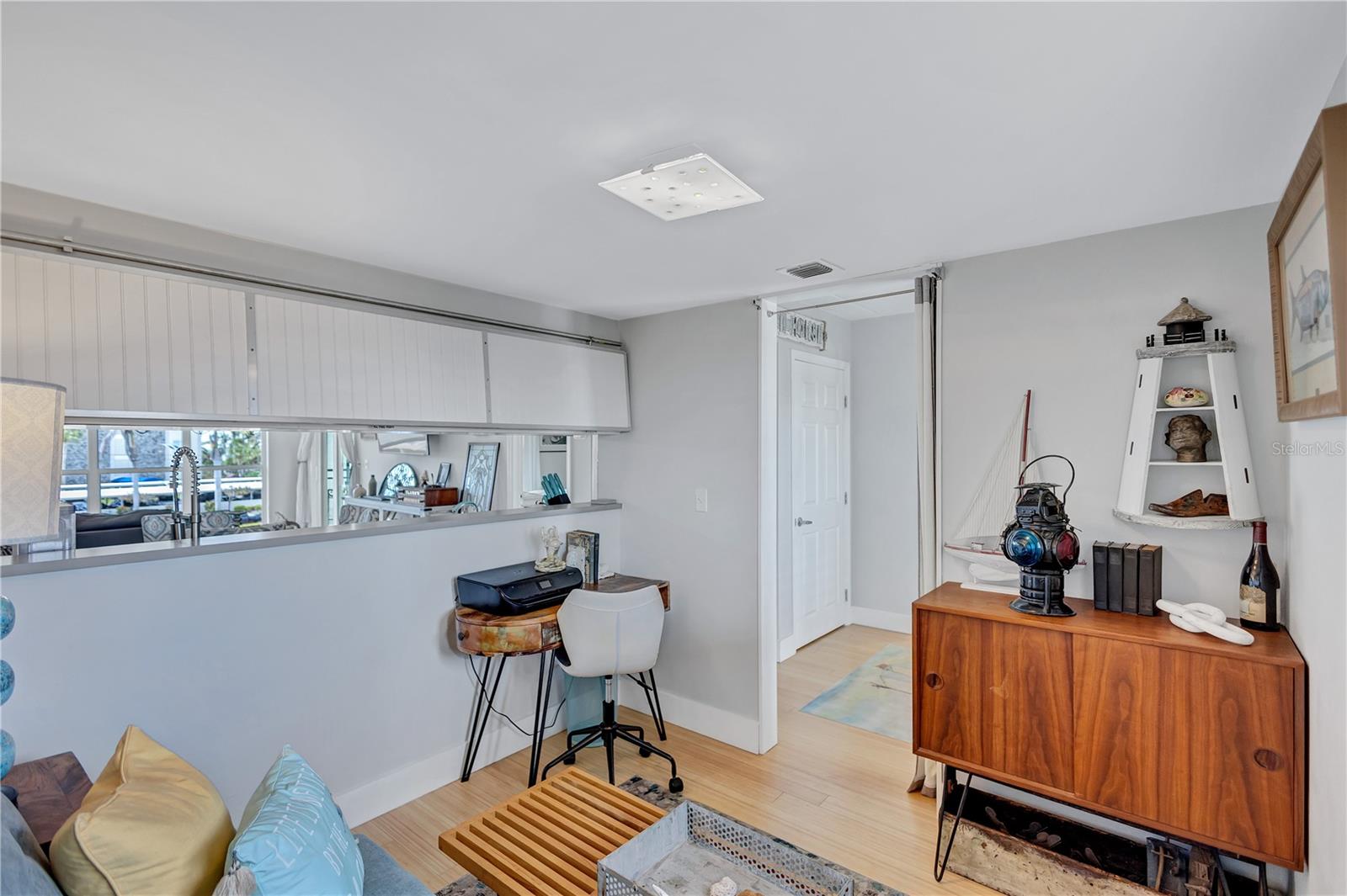 845 BENJAMIN FRANKLIN DR #302