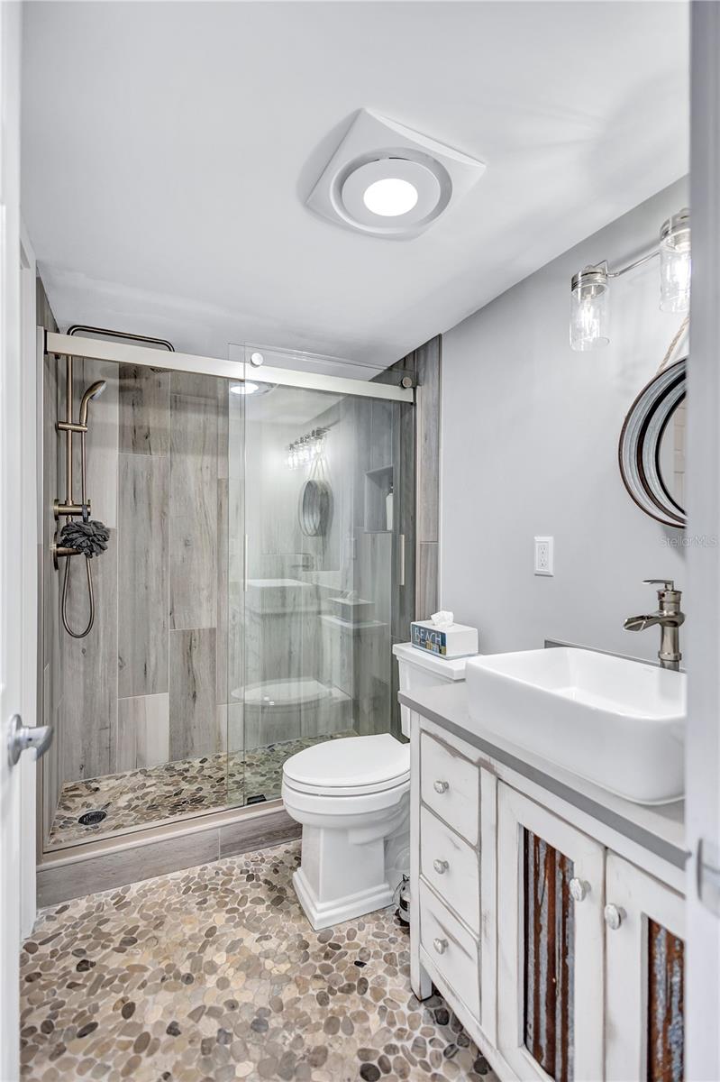 845 BENJAMIN FRANKLIN DR #302
