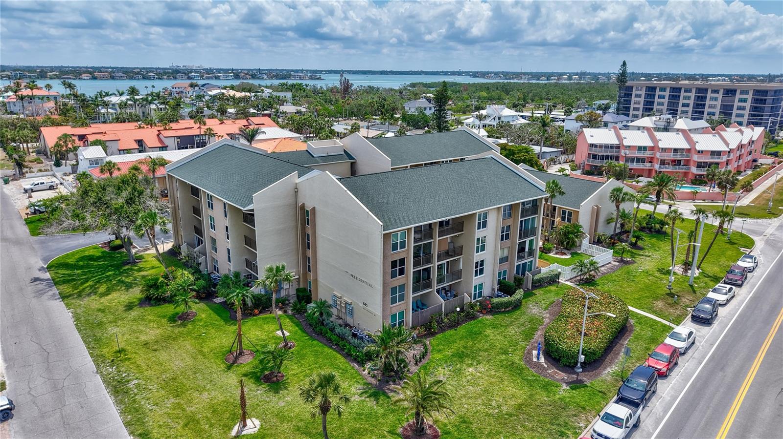 845 BENJAMIN FRANKLIN DR #302