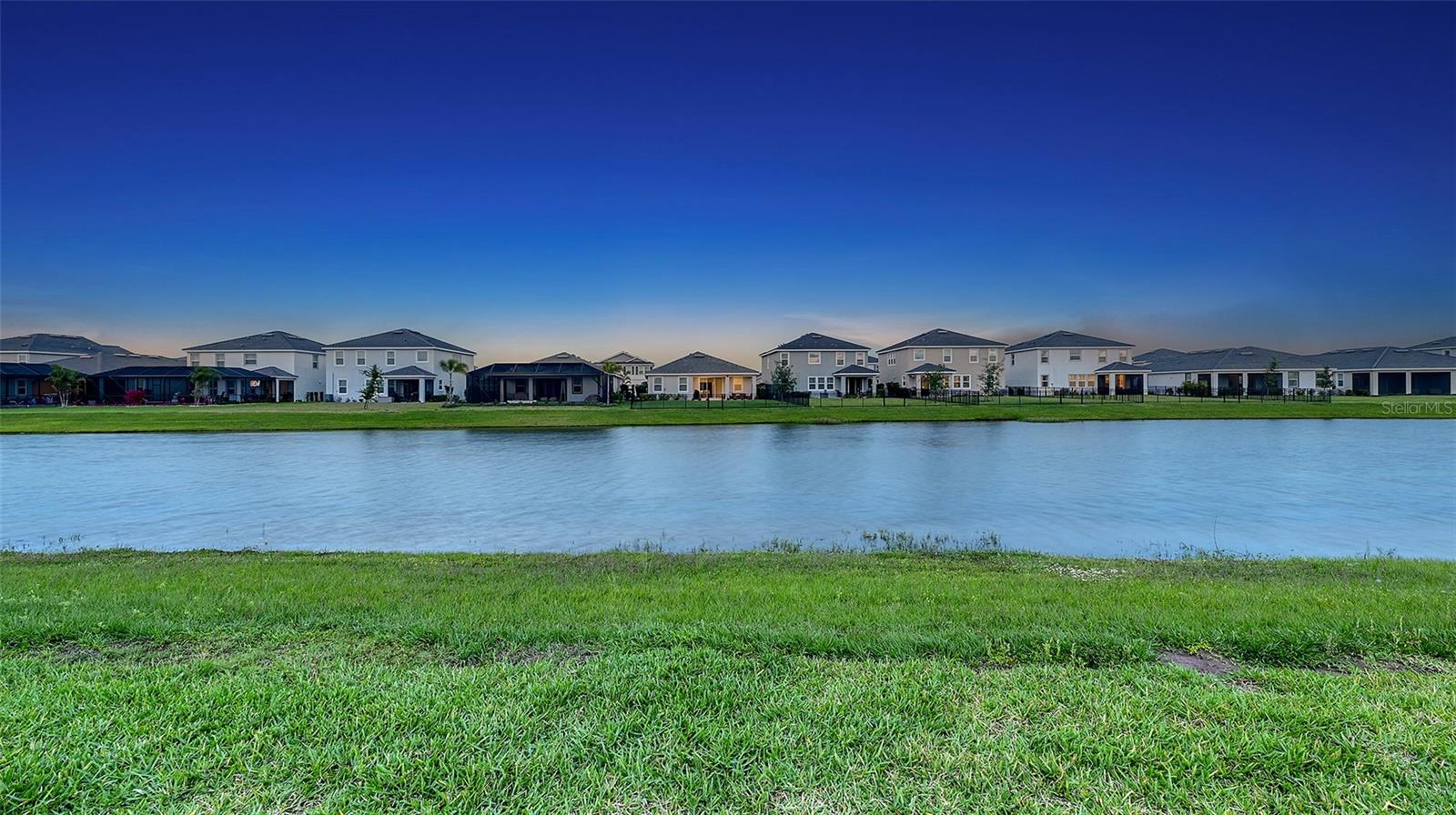 17811 ROOST PL