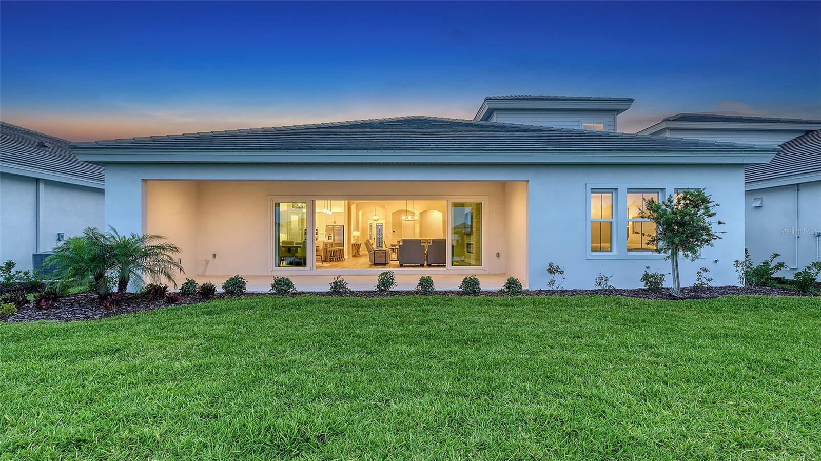 17811 ROOST PL