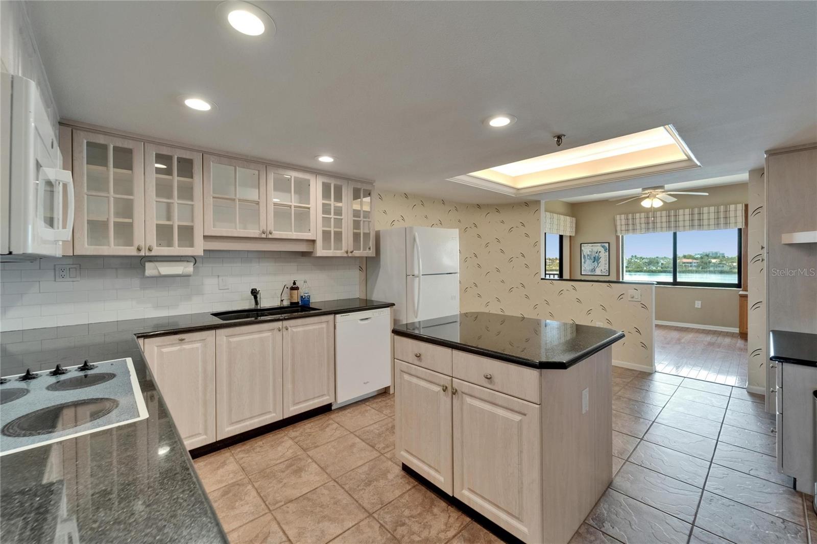 3540 GULF OF MEXICO DR #303