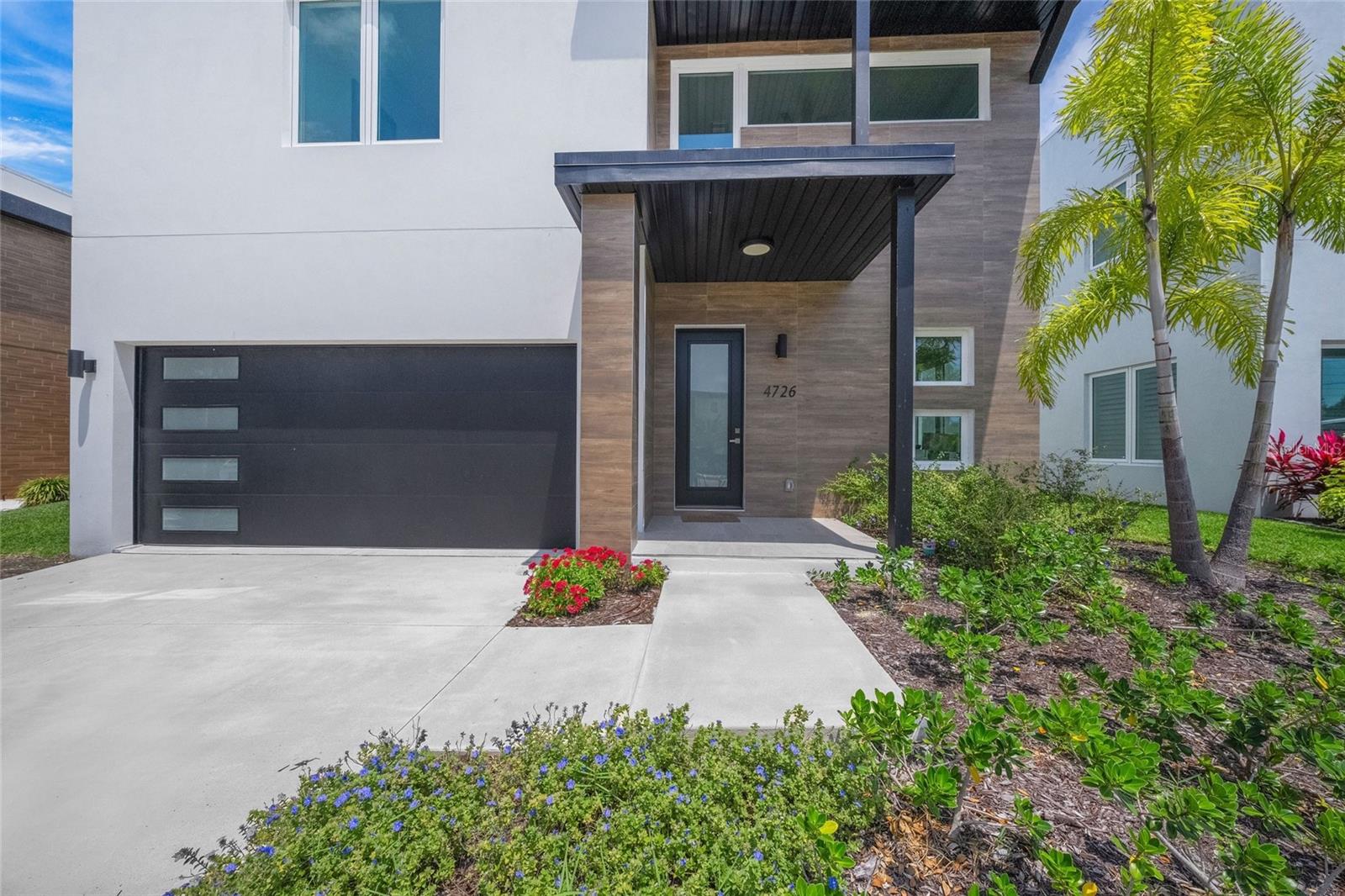 4726 RIVETTA CT