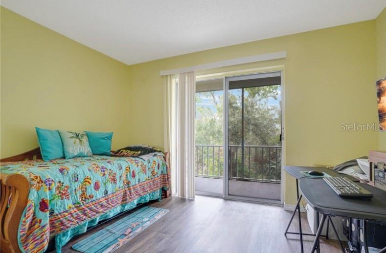 3622 LAKE BAYSHORE DR #K302