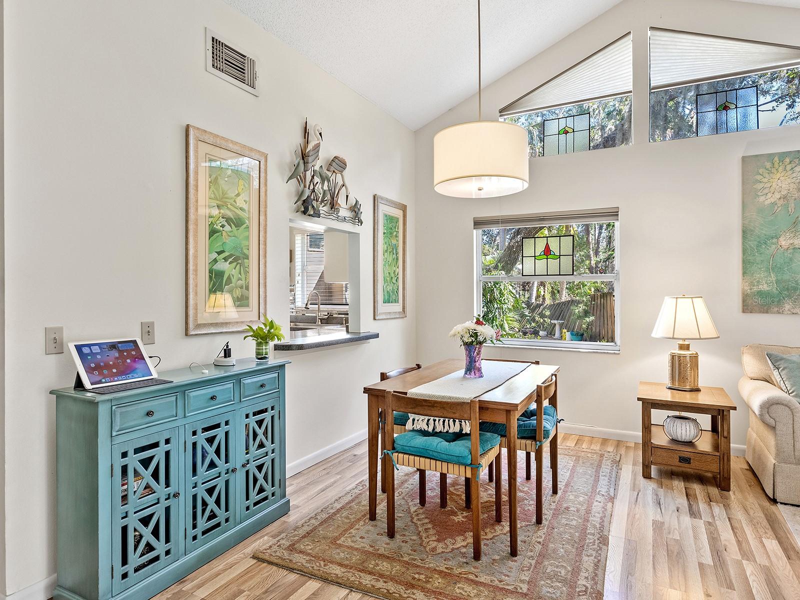 4869 VILLAGE GARDENS DR #189