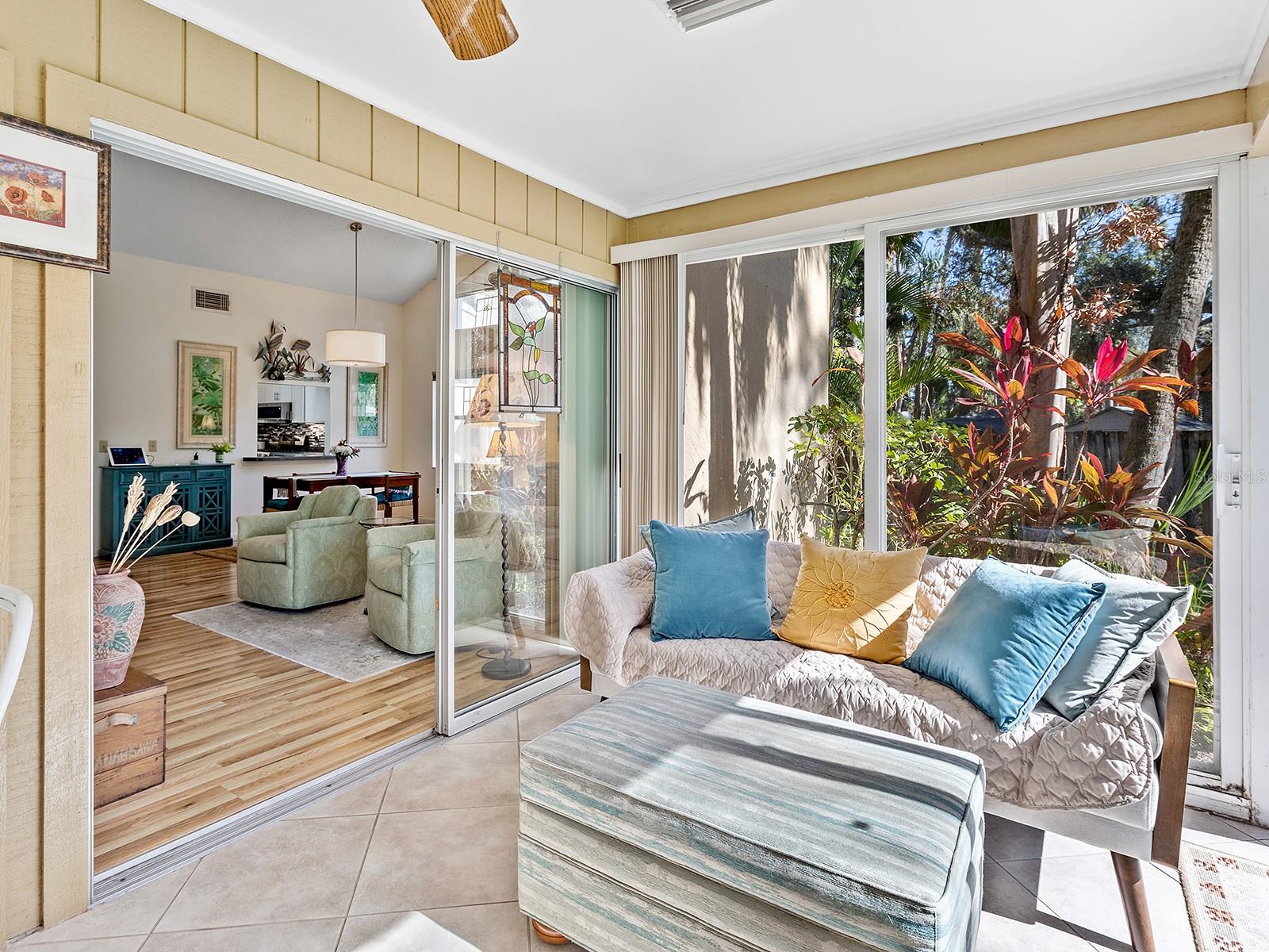 4869 VILLAGE GARDENS DR #189