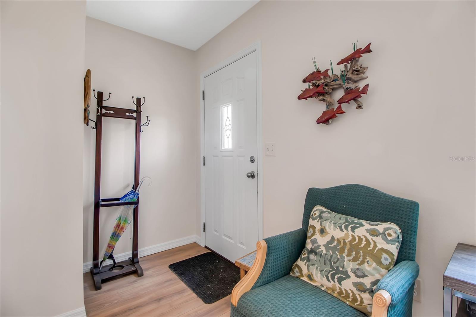 951 VARET RD