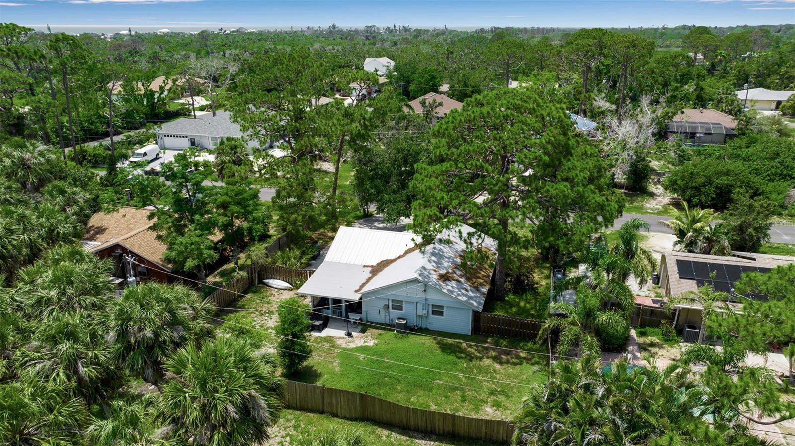 951 VARET RD