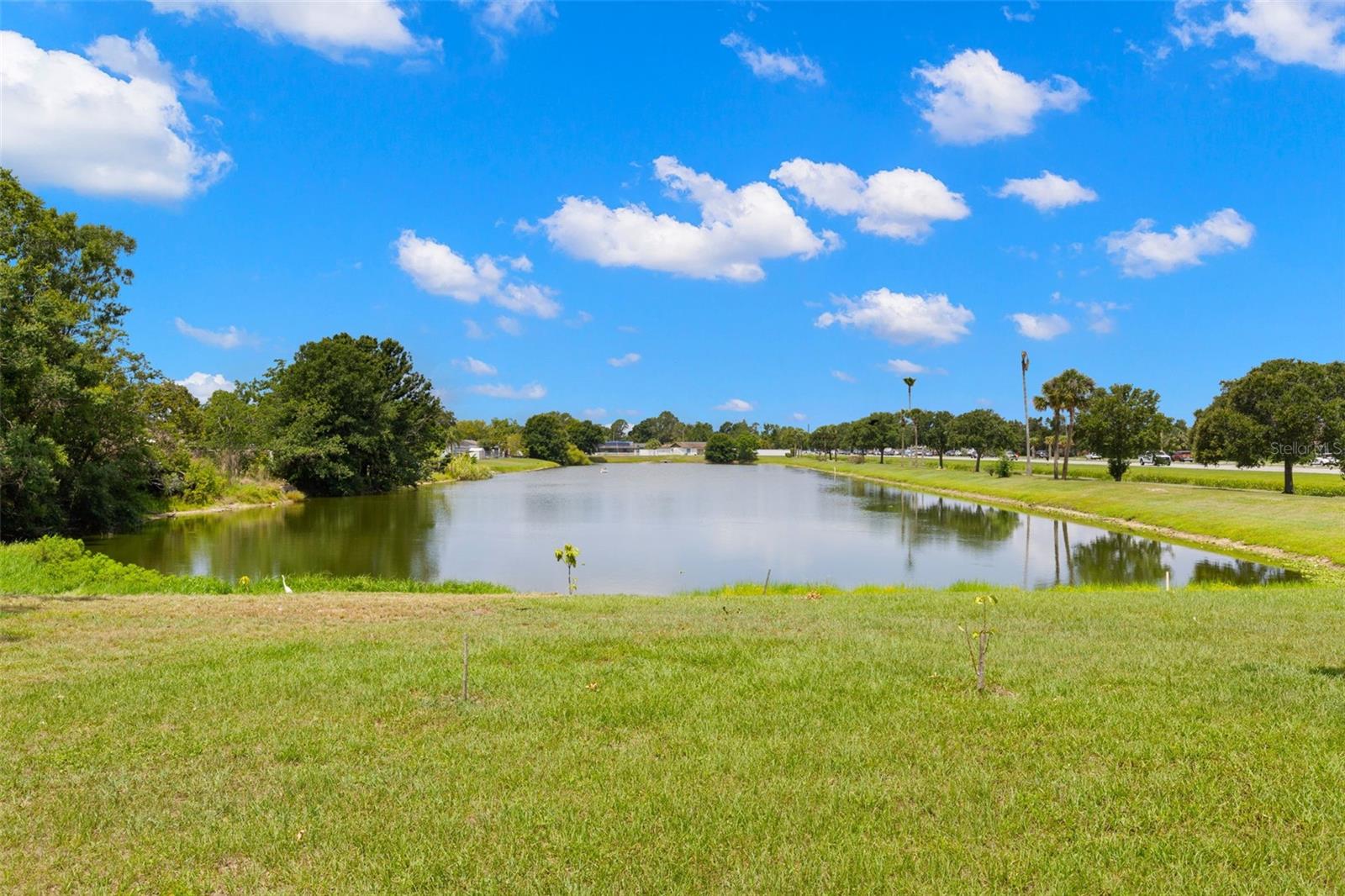 1035 AXLEWOOD CIR