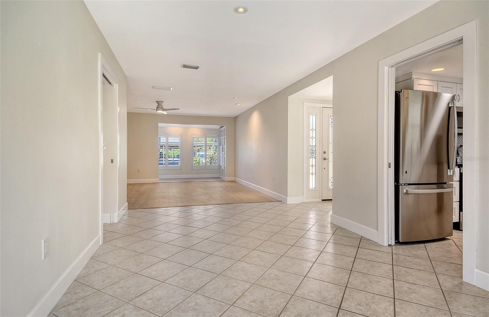 104 WHISPERING SANDS DR #V27