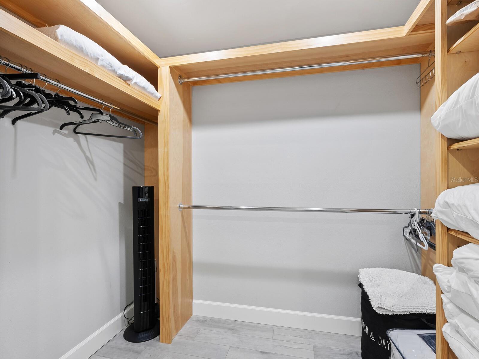 6281 MIDNIGHT PASS RD #6281