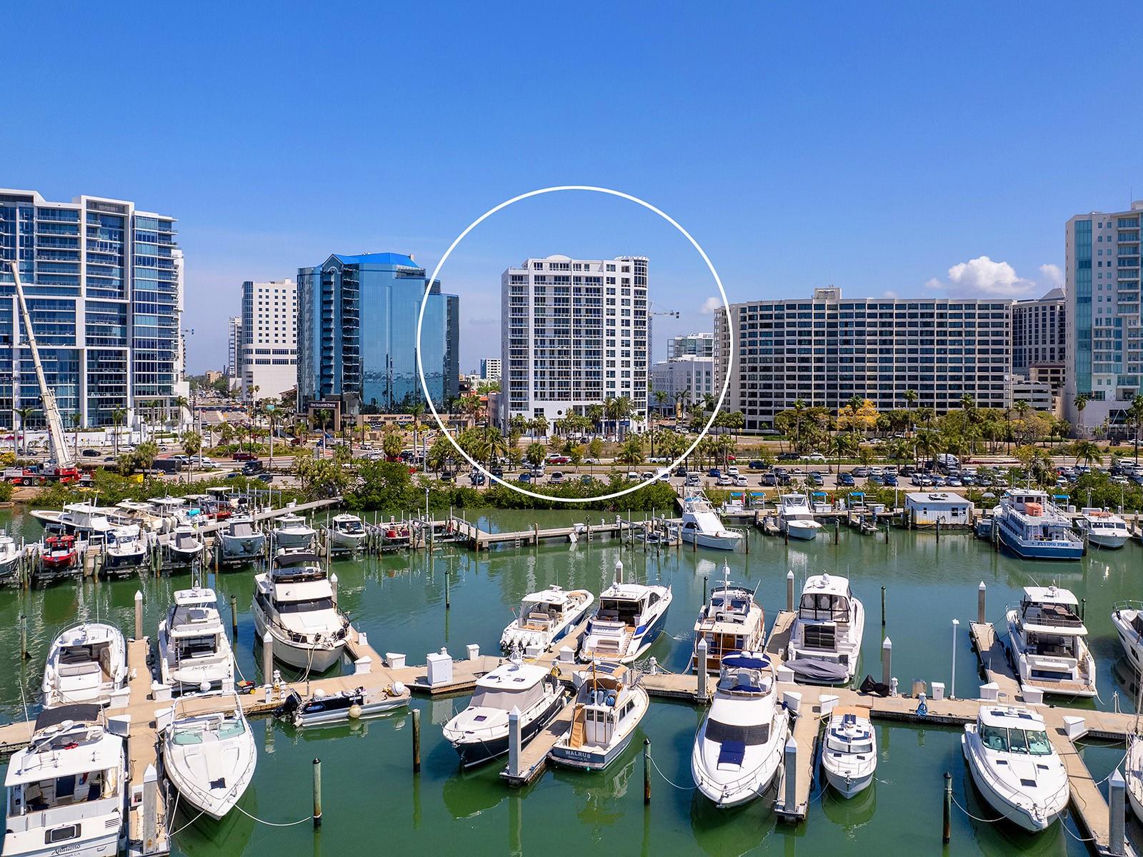 1233 N GULFSTREAM AVE #401