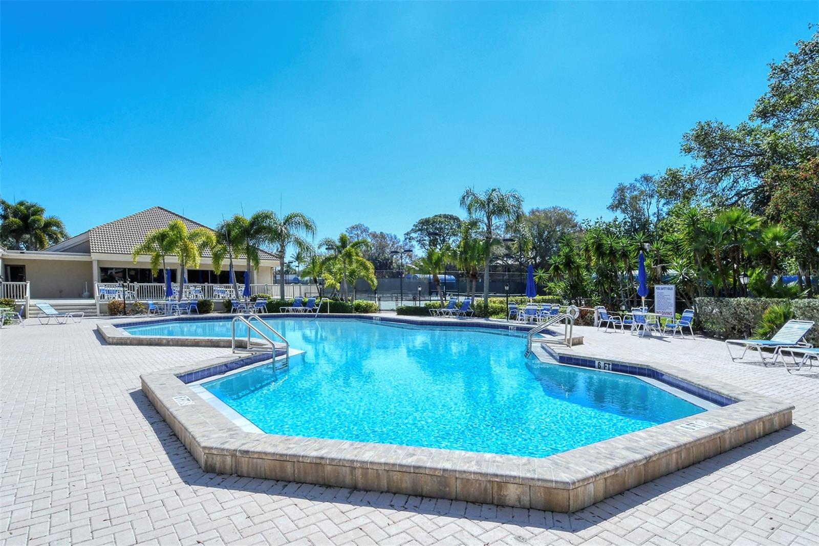 105 INLETS BLVD #105