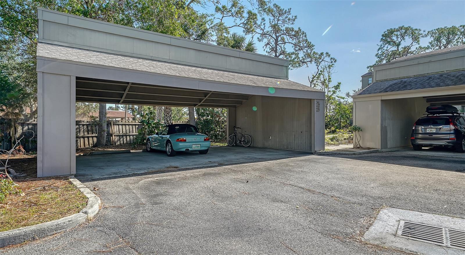 137 WOODLAND PL